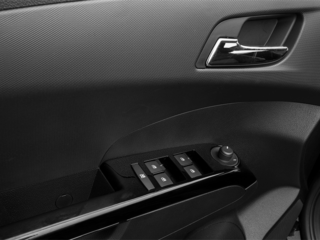 2013 Chevrolet Sonic RS