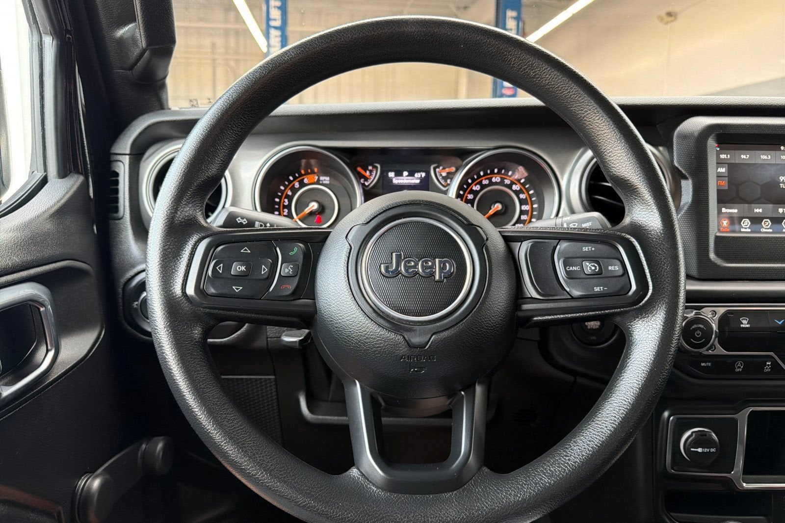2023 Jeep Wrangler Willys Sport