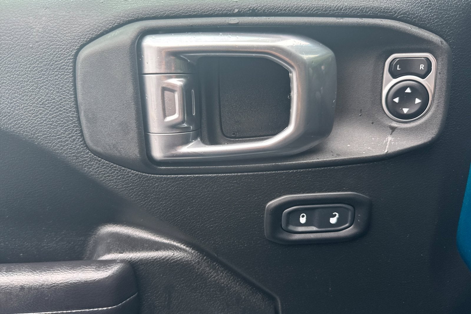 2020 Jeep Wrangler Unlimited Willys