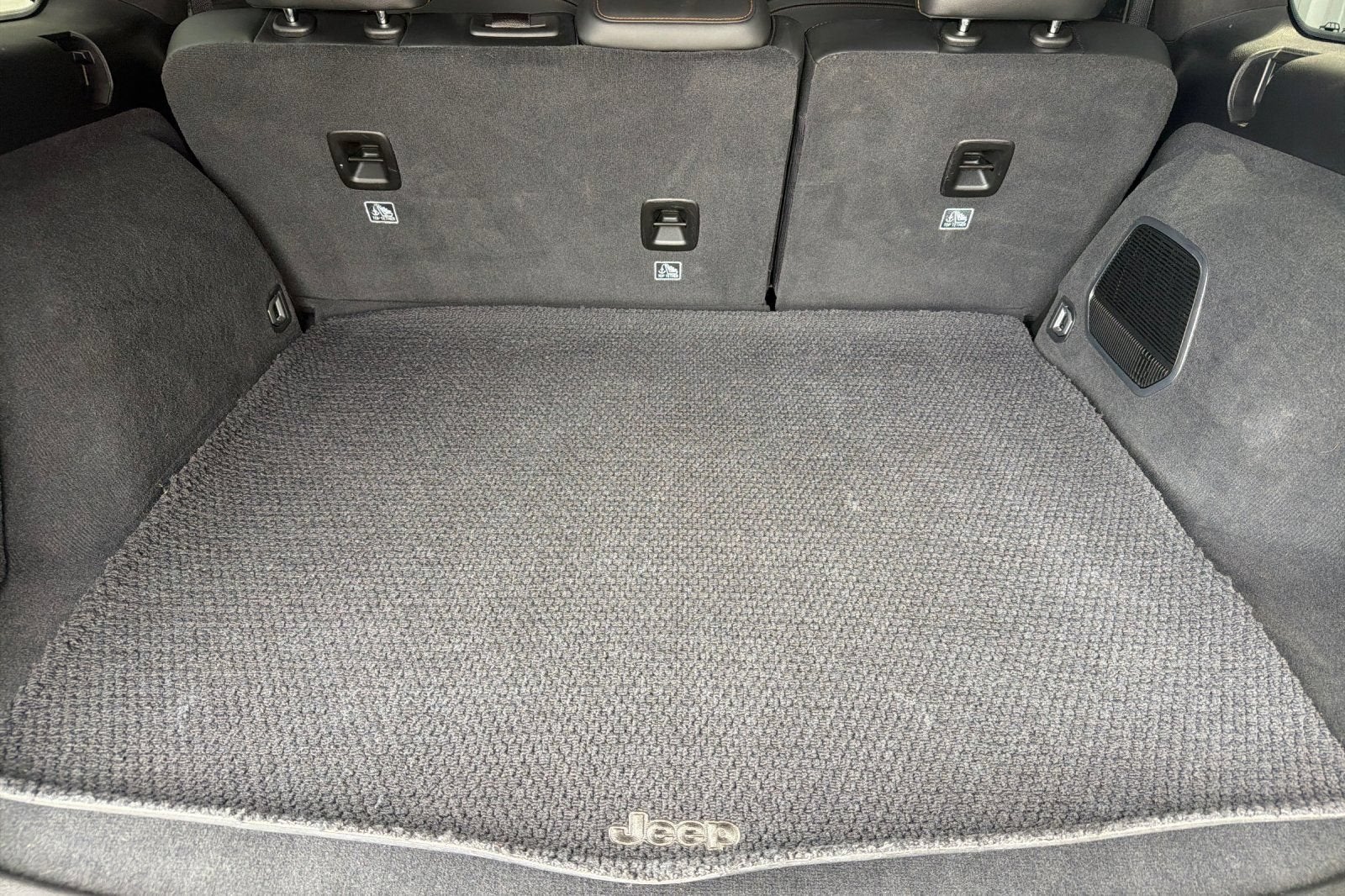 2022 Jeep Grand Cherokee 4xe Summit Reserve