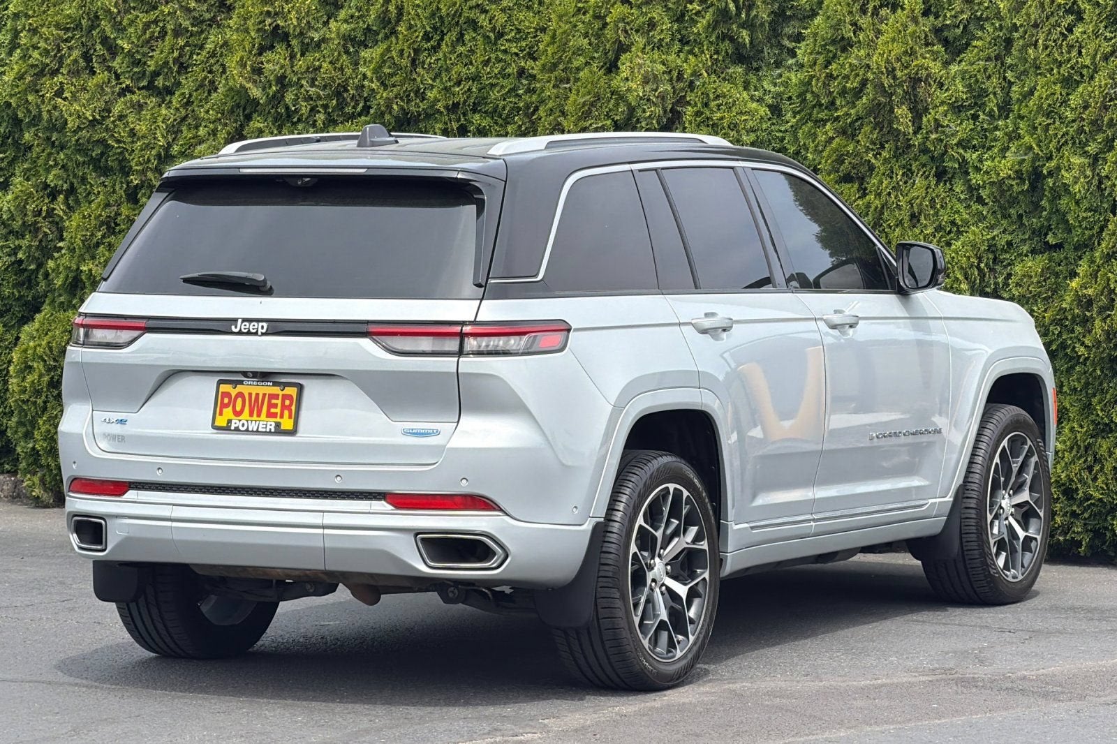 2022 Jeep Grand Cherokee 4xe Summit Reserve