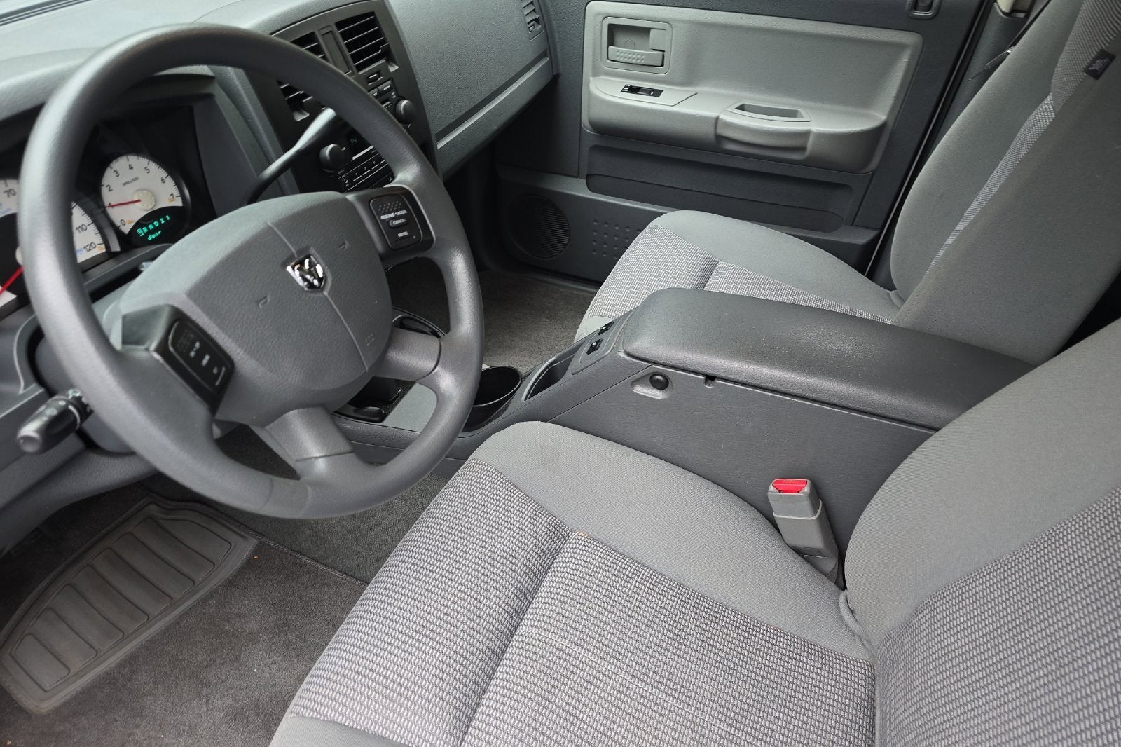 2007 Dodge Dakota ST