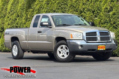 2005 Dodge Dakota SLT