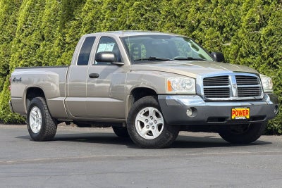 2005 Dodge Dakota SLT