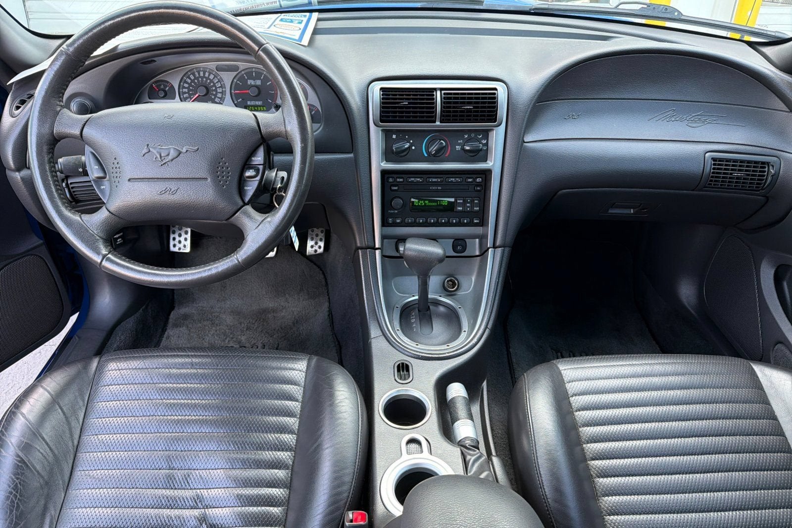 2004 Ford Mustang Premium Mach 1