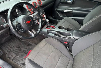 2016 Ford Mustang V6