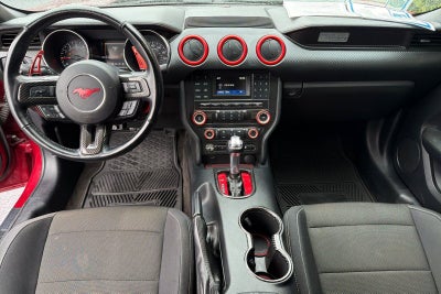 2016 Ford Mustang V6