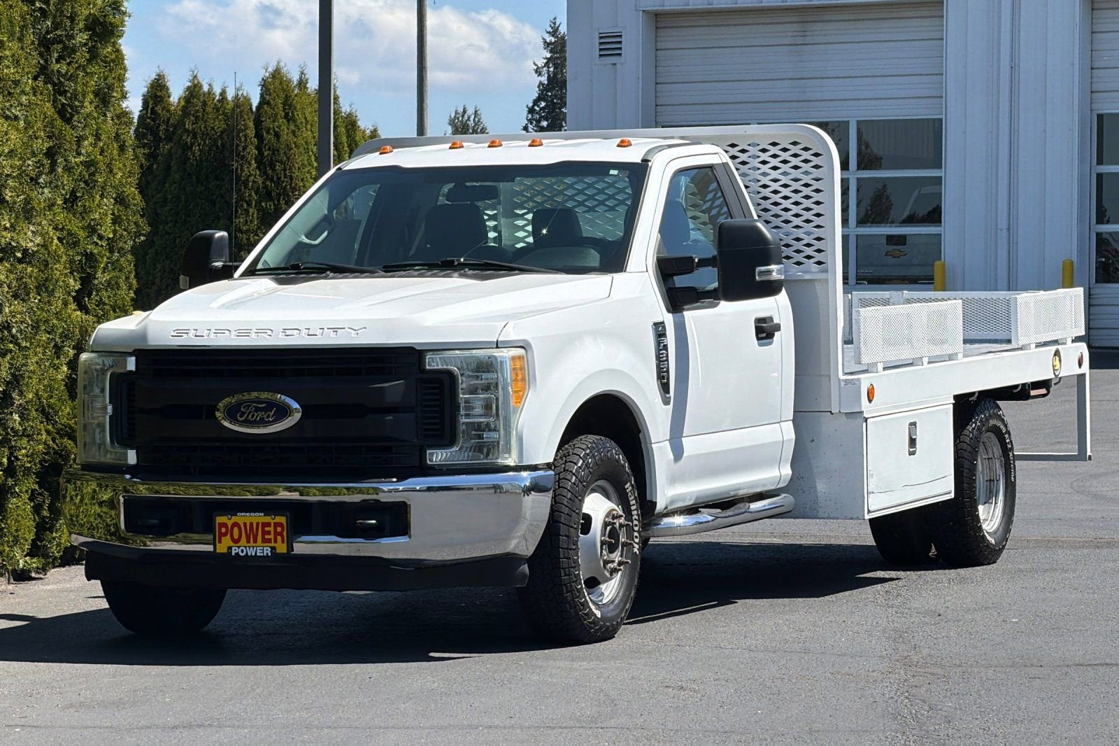 2017 Ford Super Duty F-350 DRW XL