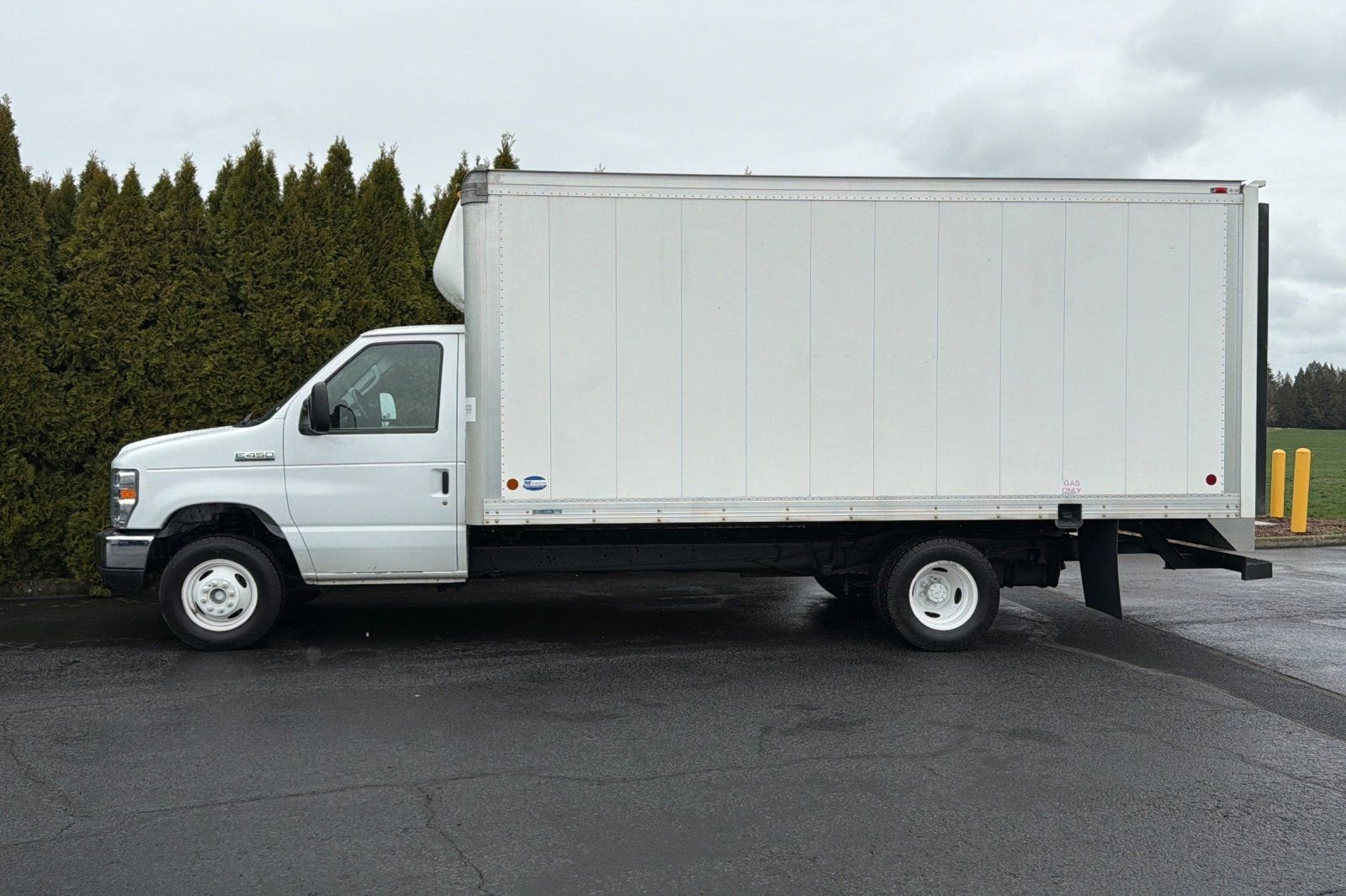 2019 Ford E-Series Cutaway E-450 DRW WB