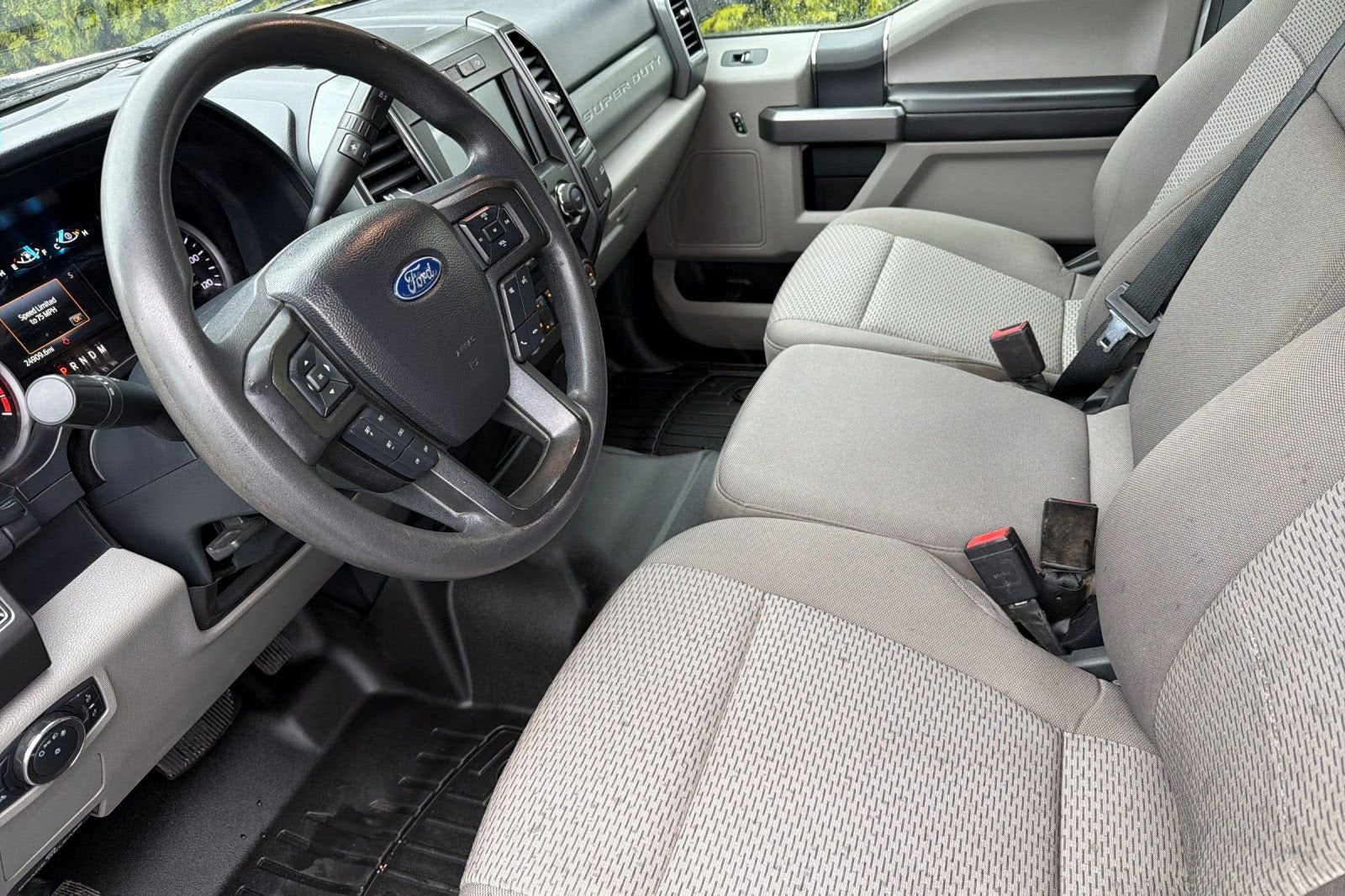 2022 Ford Super Duty F-350 SRW XL