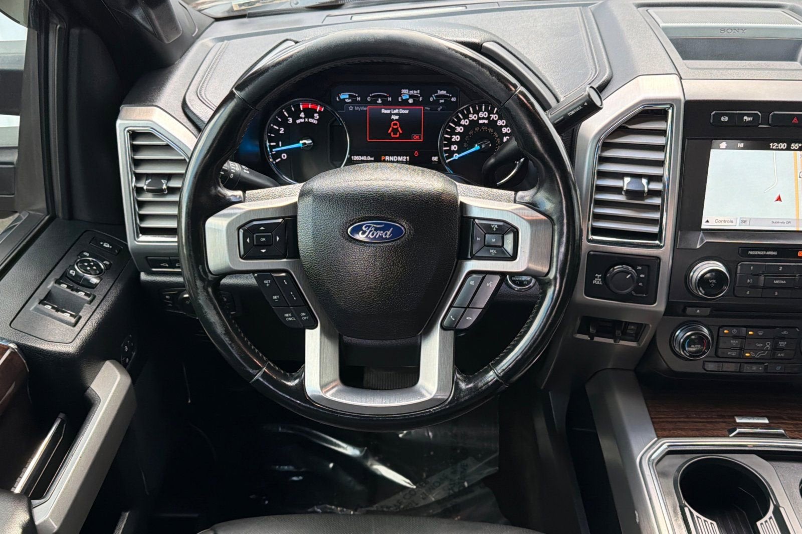 2017 Ford Super Duty F-350 SRW Platinum