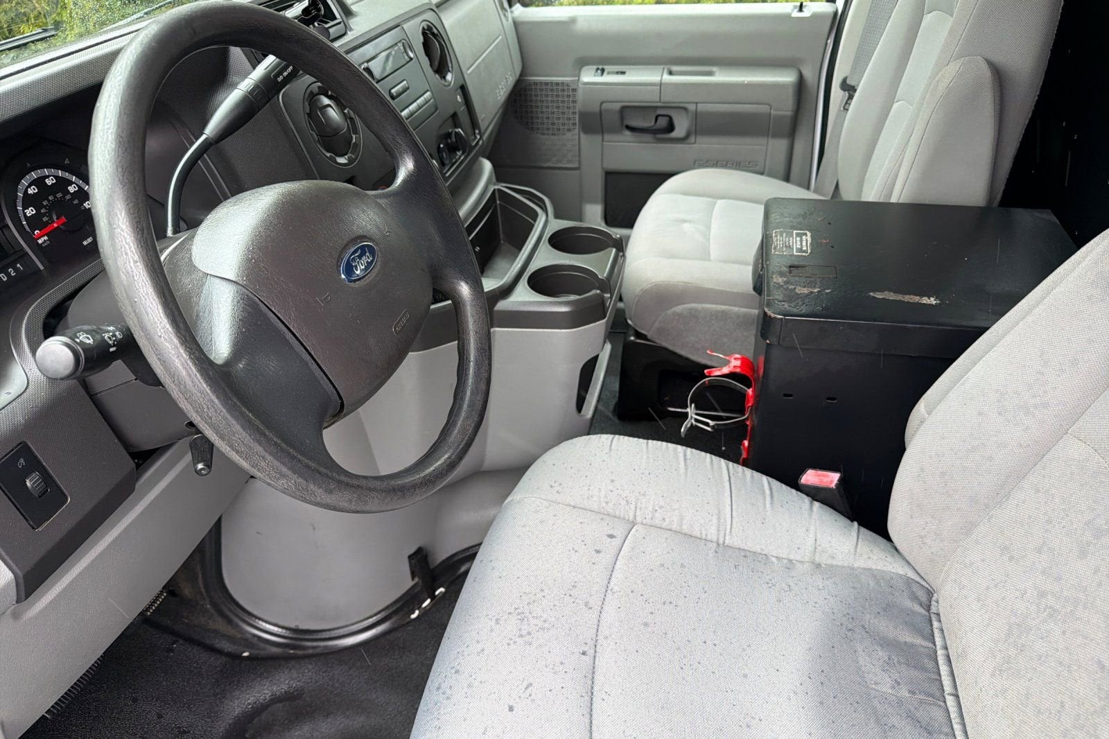 2014 Ford Econoline Cargo Van Commercial