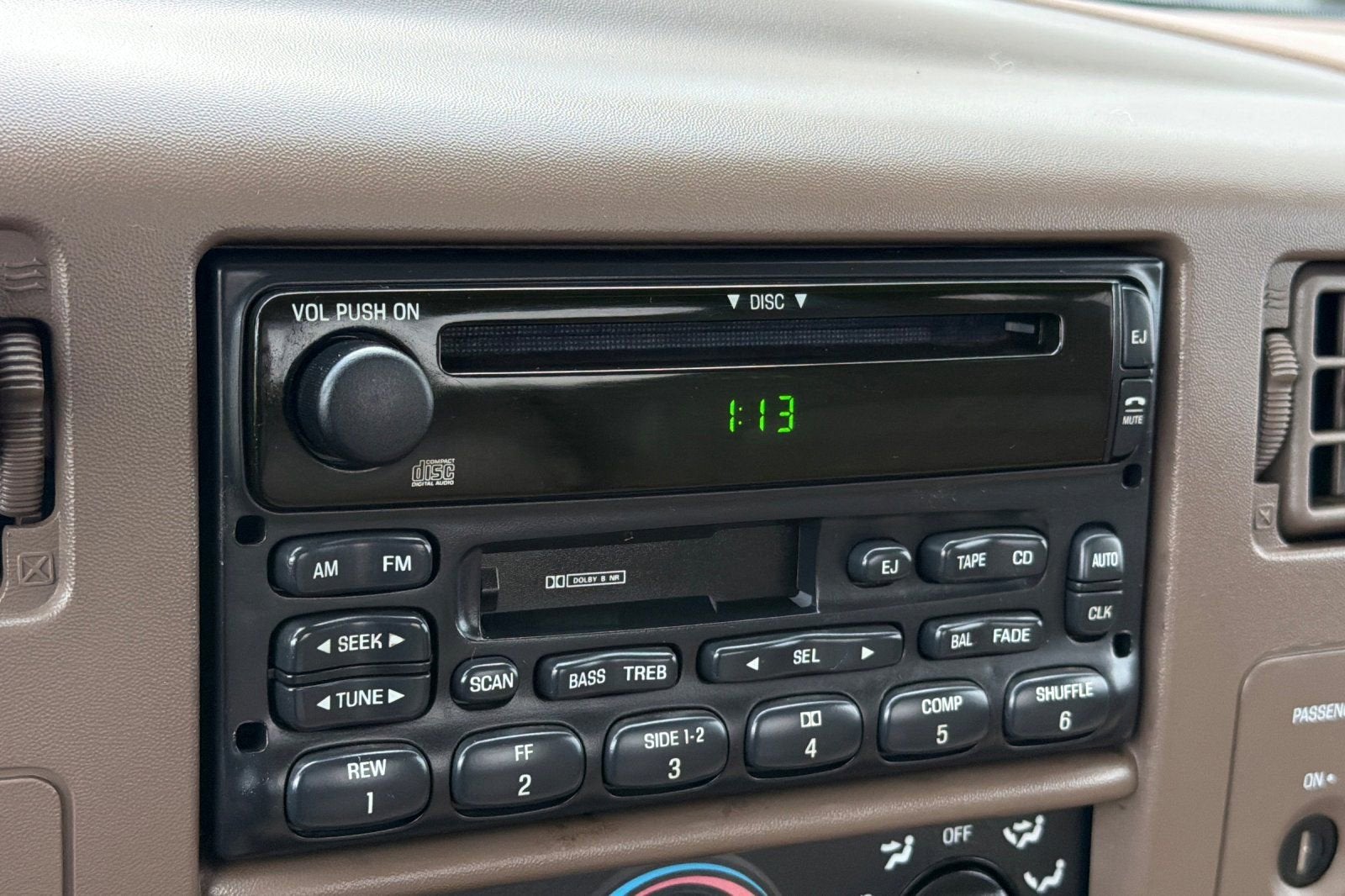 1999 Ford Super Duty F-250 XL