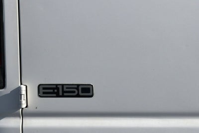 2004 Ford Econoline Cargo Van VAN E-150