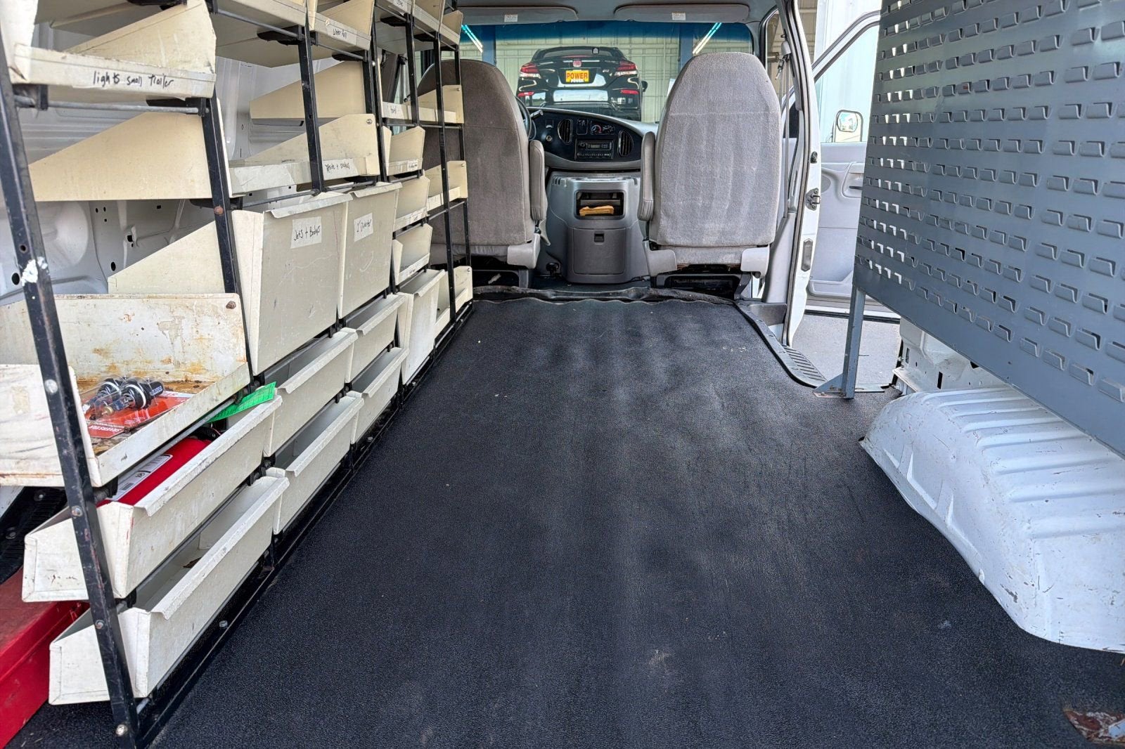 2002 Ford Econoline Cargo Van VAN E-350 S-DUTY