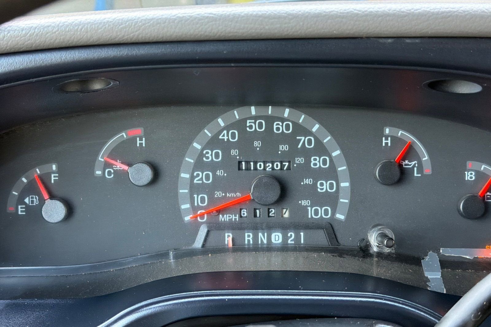 2002 Ford Econoline Cargo Van VAN E-350 S-DUTY