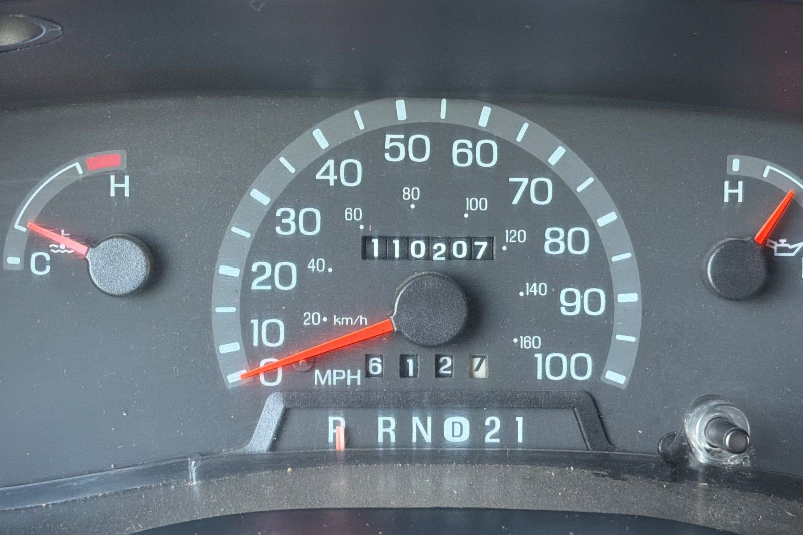 2002 Ford Econoline Cargo Van VAN E-350 S-DUTY