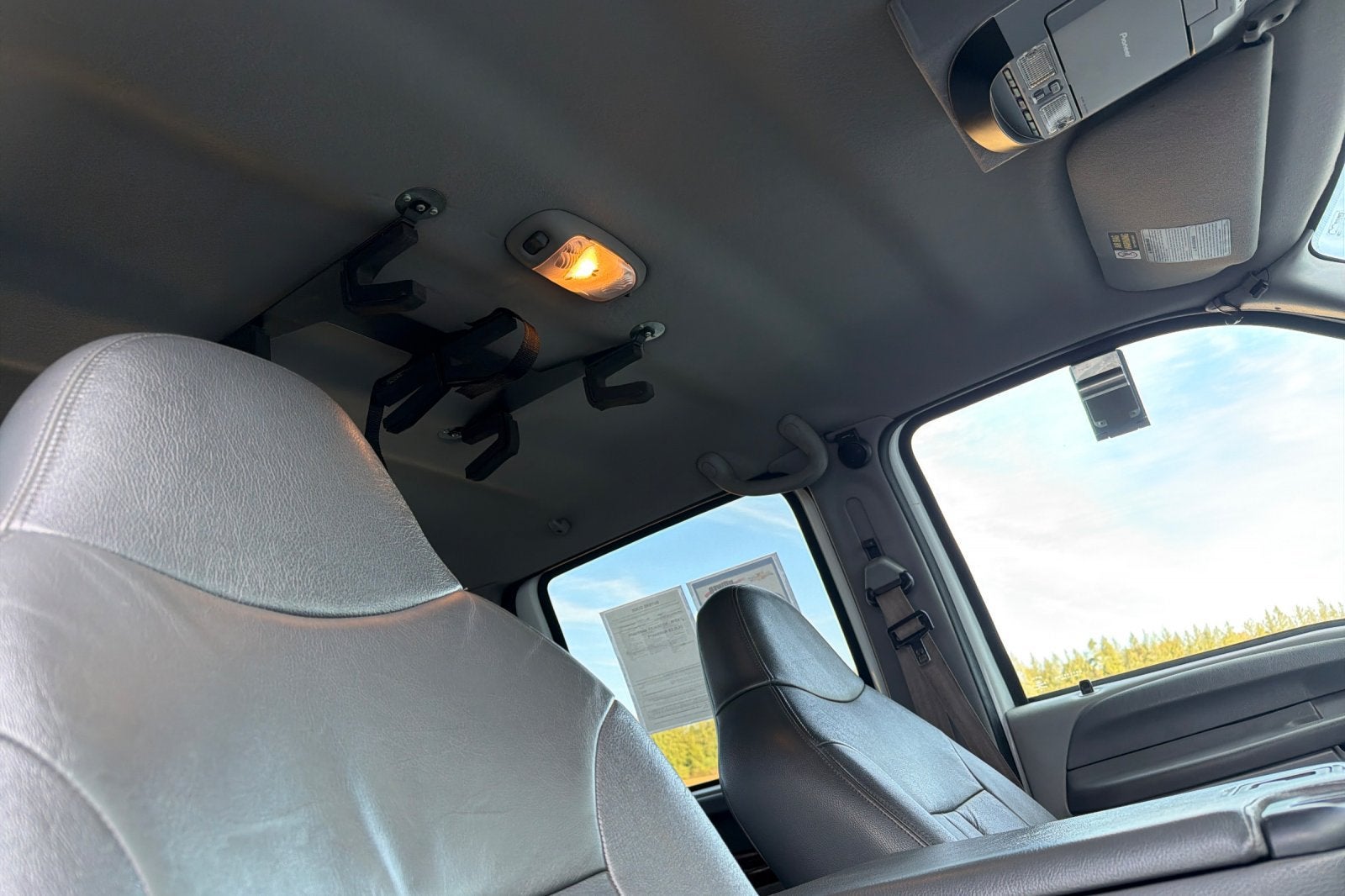 2000 Ford Super Duty F-350 SRW XL