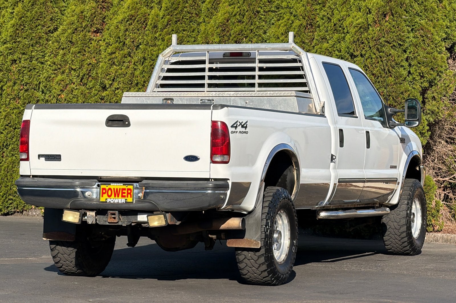 2000 Ford Super Duty F-350 SRW XL