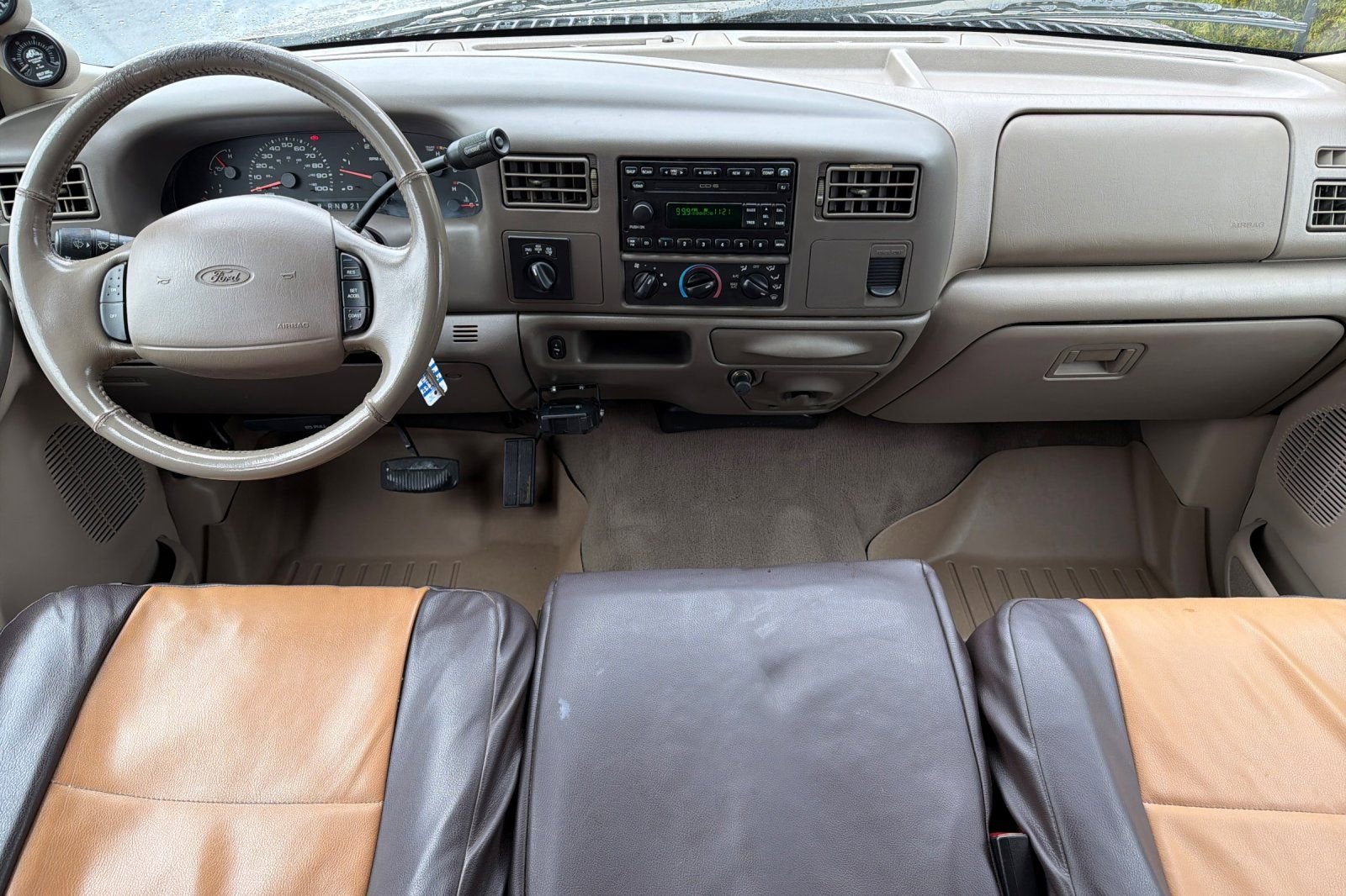 2002 Ford Super Duty F-350 SRW XL