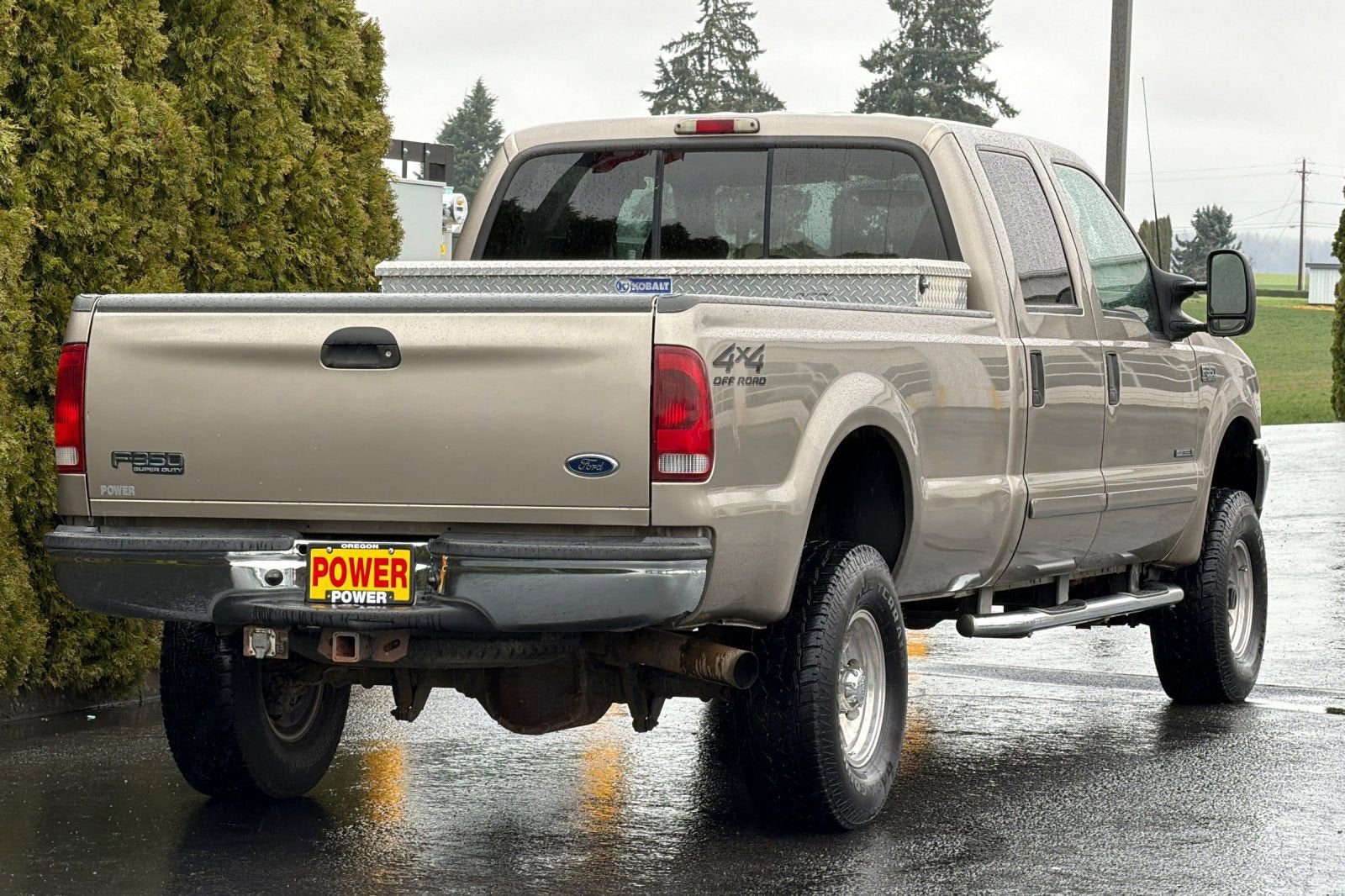2002 Ford Super Duty F-350 SRW XL