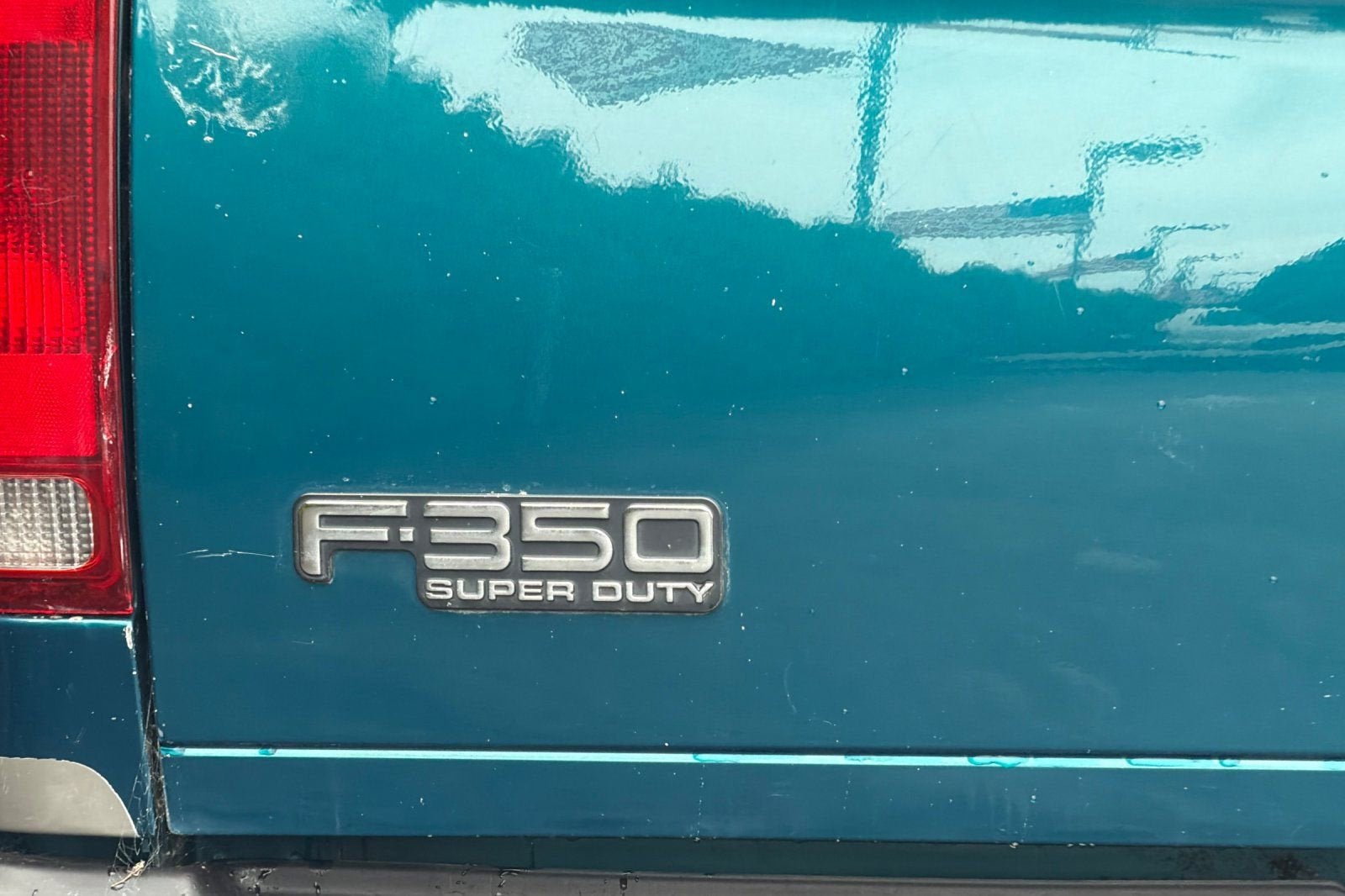 2001 Ford Super Duty F-350 SRW XL