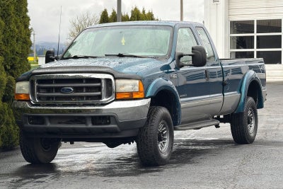 2001 Ford Super Duty F-350 SRW XL