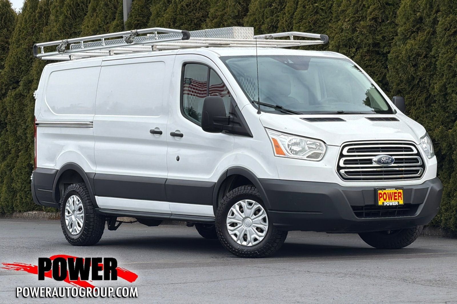 2017 Ford Transit Van T-250 130 LW RF S