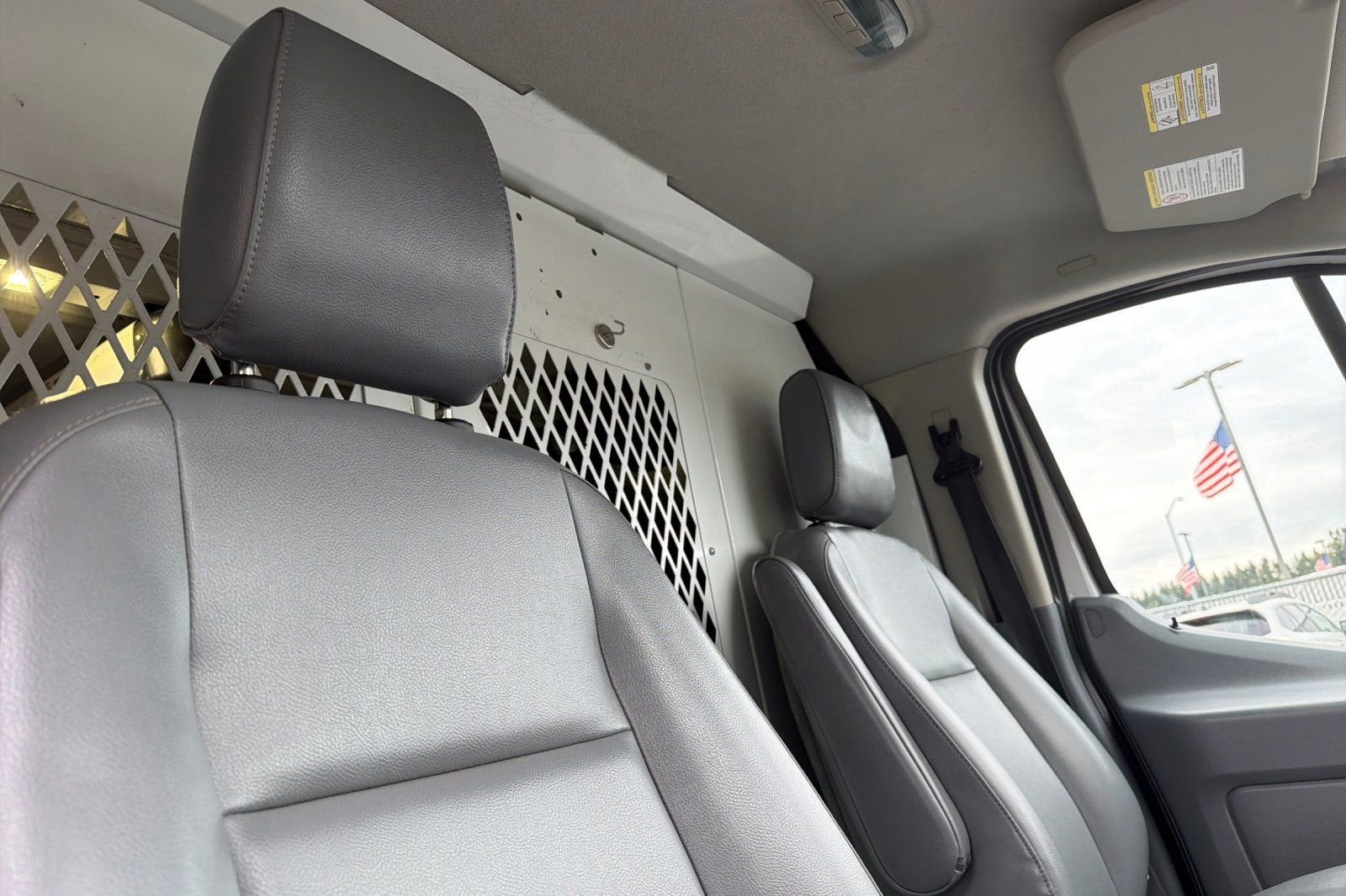 2017 Ford Transit Van T-250 130 LW RF S