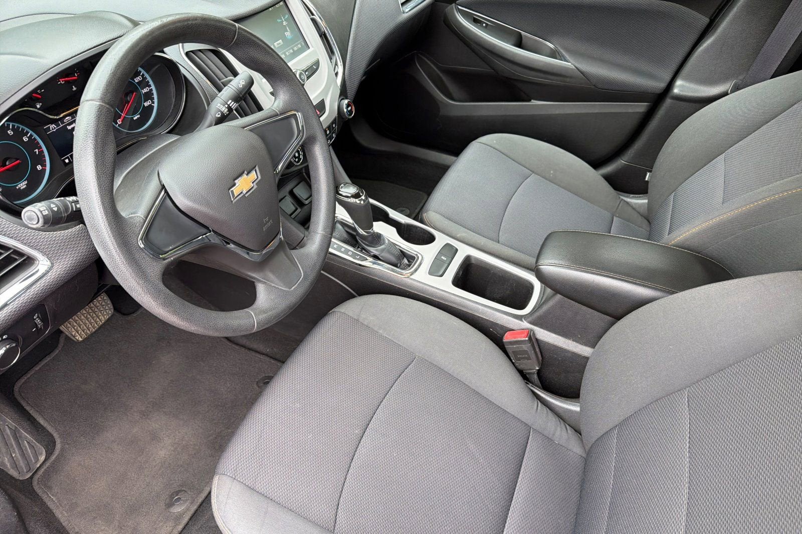 2017 Chevrolet Cruze LS