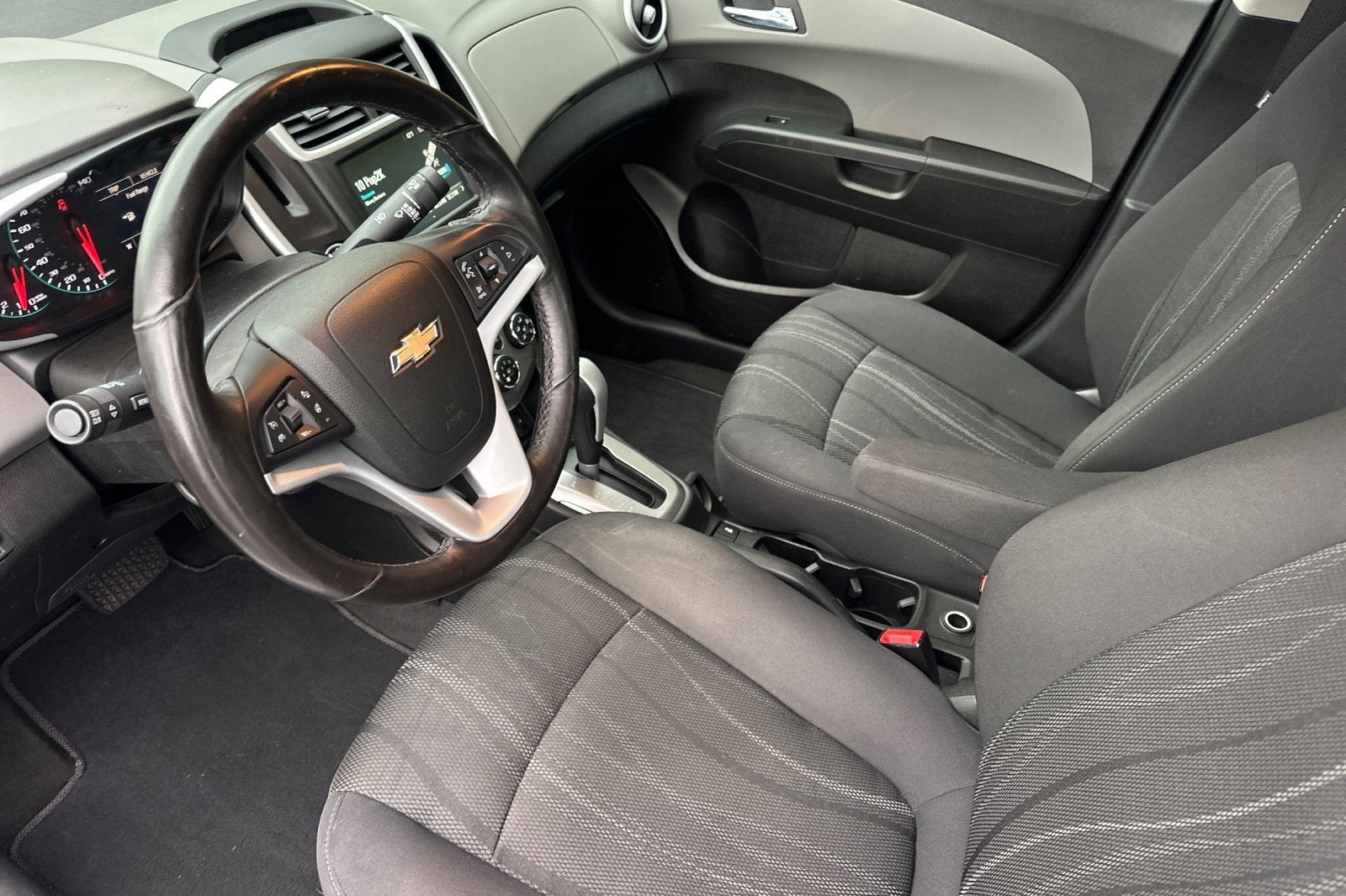 2017 Chevrolet Sonic LT