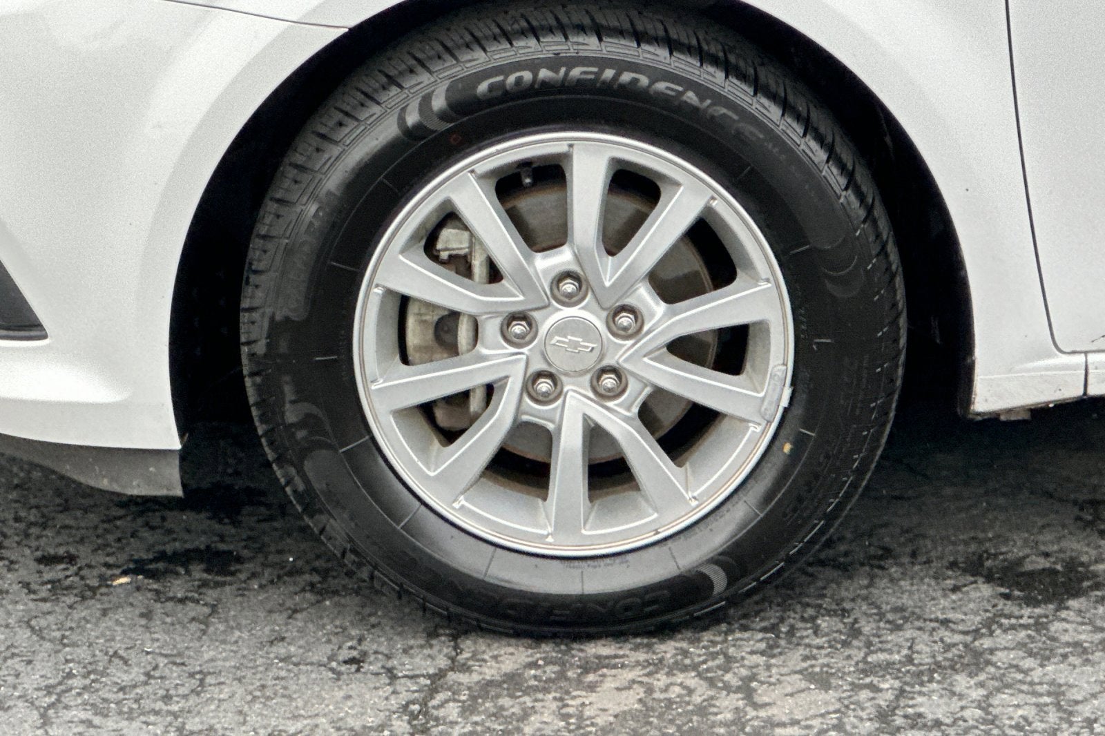 2017 Chevrolet Sonic LT