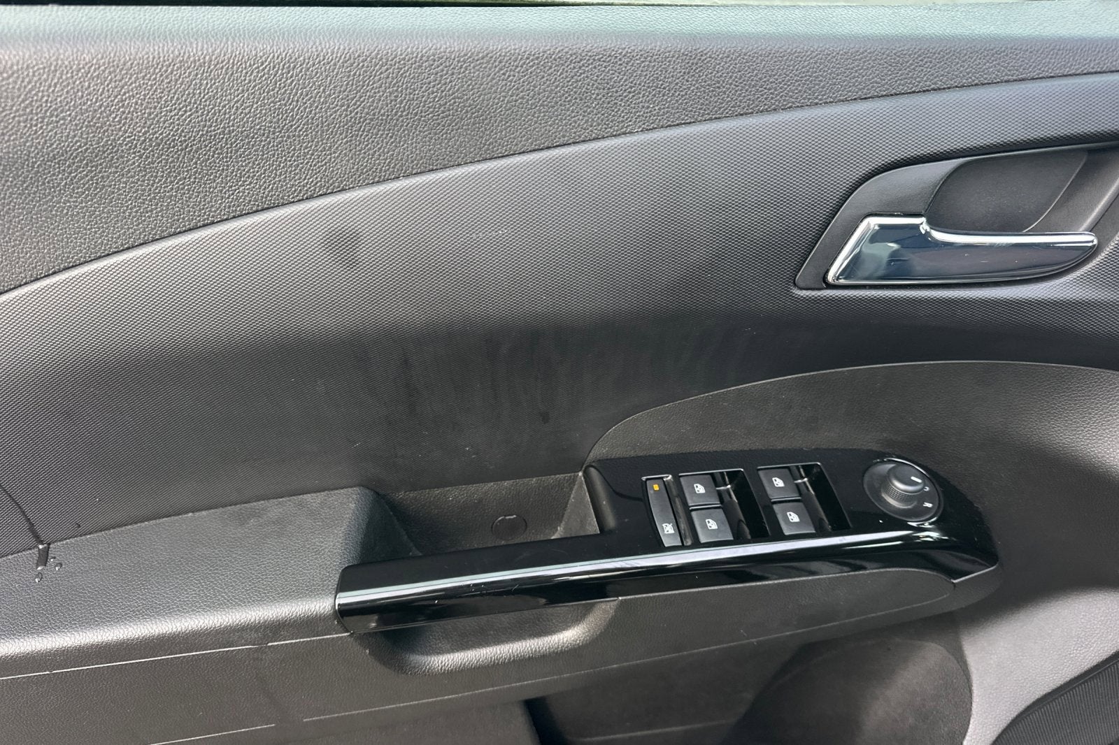 2018 Chevrolet Sonic LT