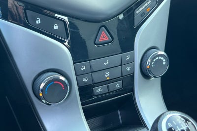 2013 Chevrolet Cruze LS