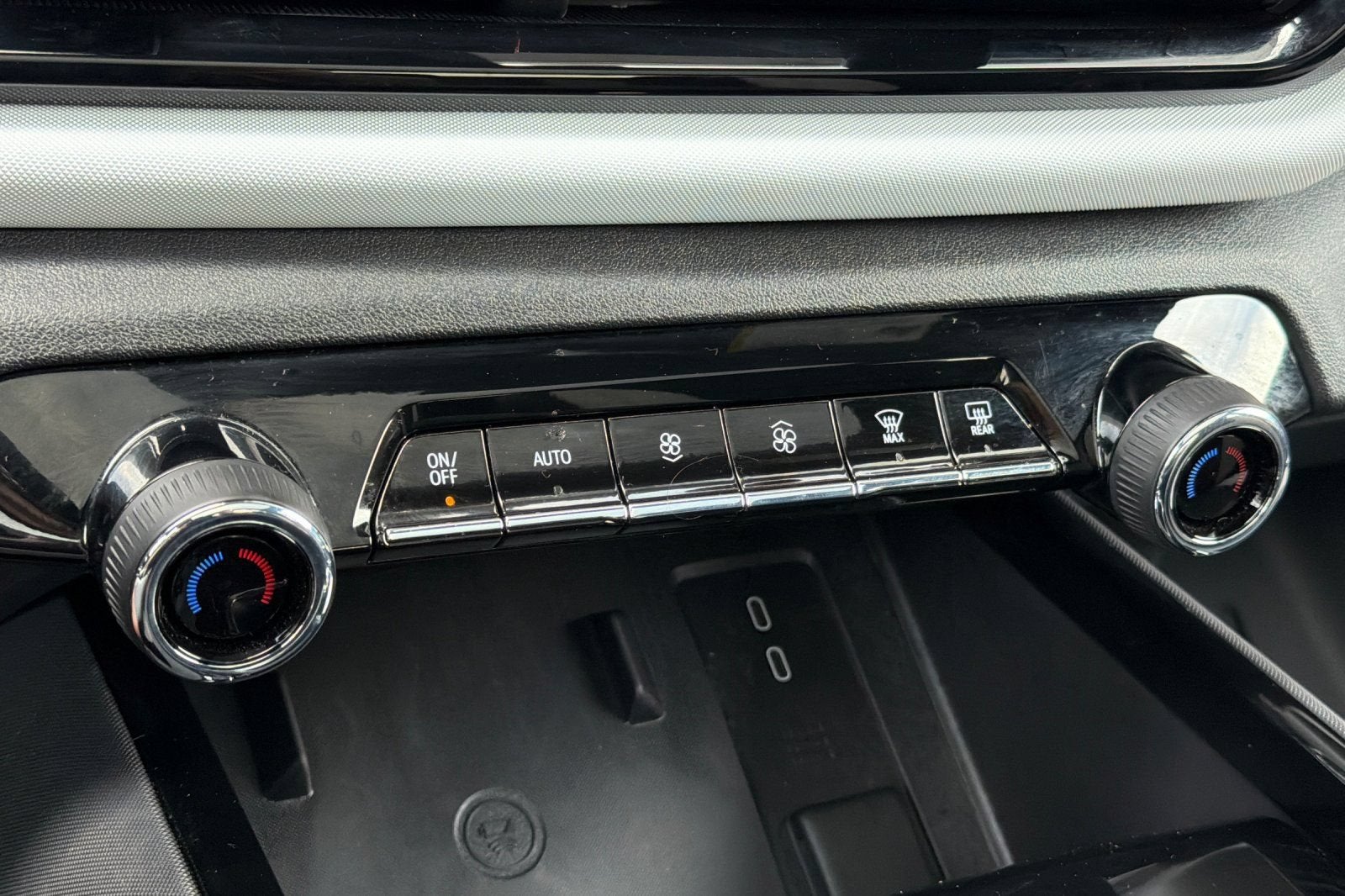 2025 Chevrolet Silverado EV RST - Max Range