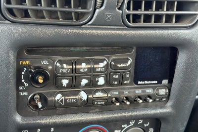 1999 Chevrolet S10 LS