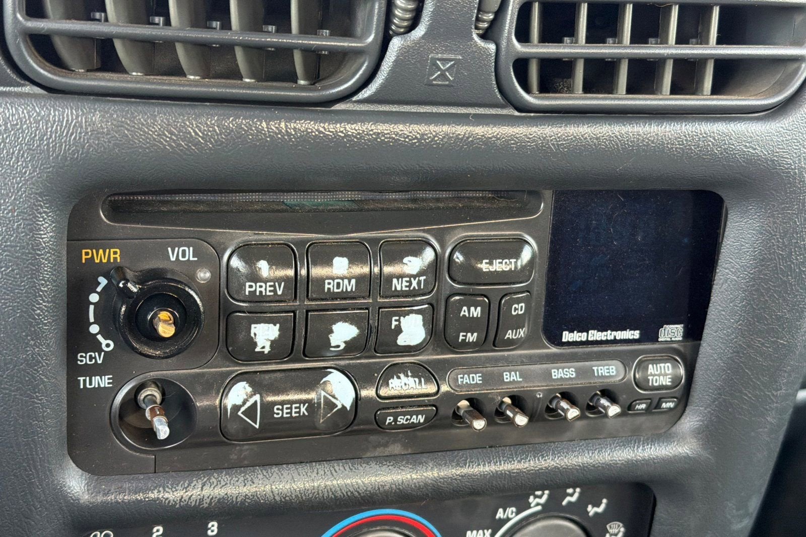 1999 Chevrolet S10 LS