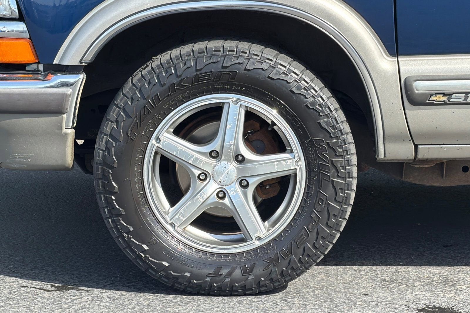 1999 Chevrolet S10 LS