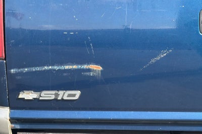 1999 Chevrolet S10 LS