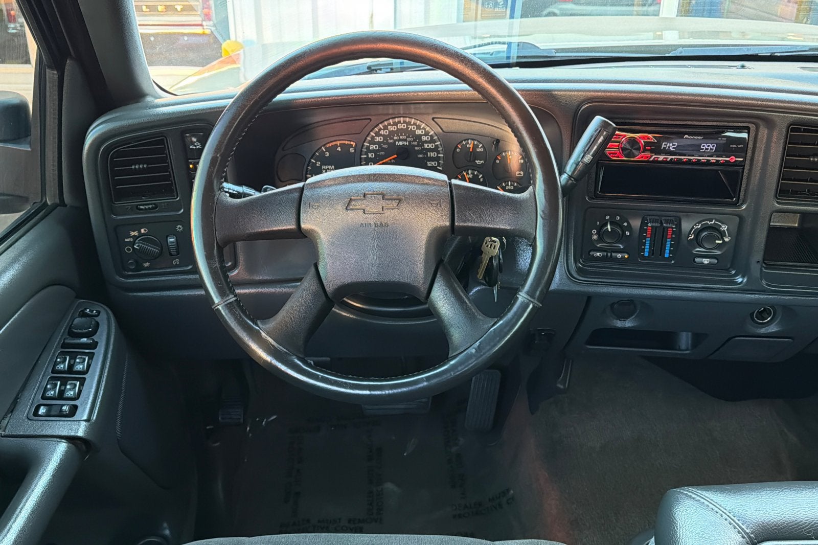 2004 Chevrolet Silverado 2500 HD LS