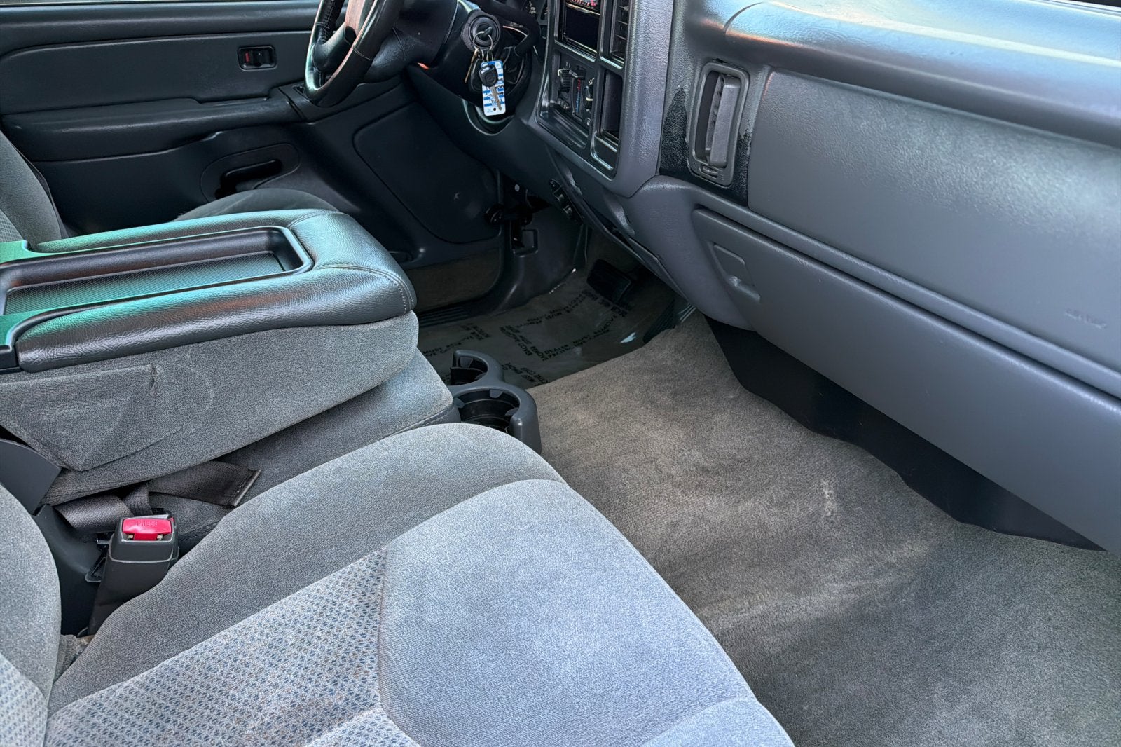 2004 Chevrolet Silverado 2500 HD LS