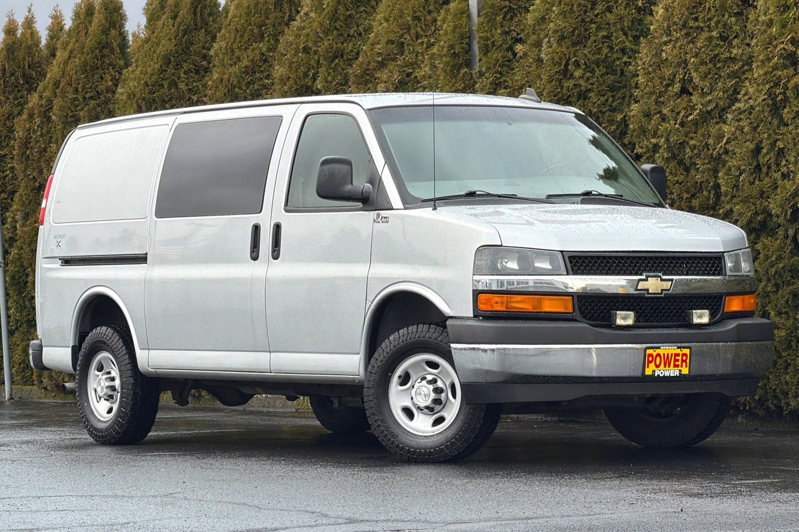 2017 Chevrolet Express Cargo 2500 2500 RWD 135"