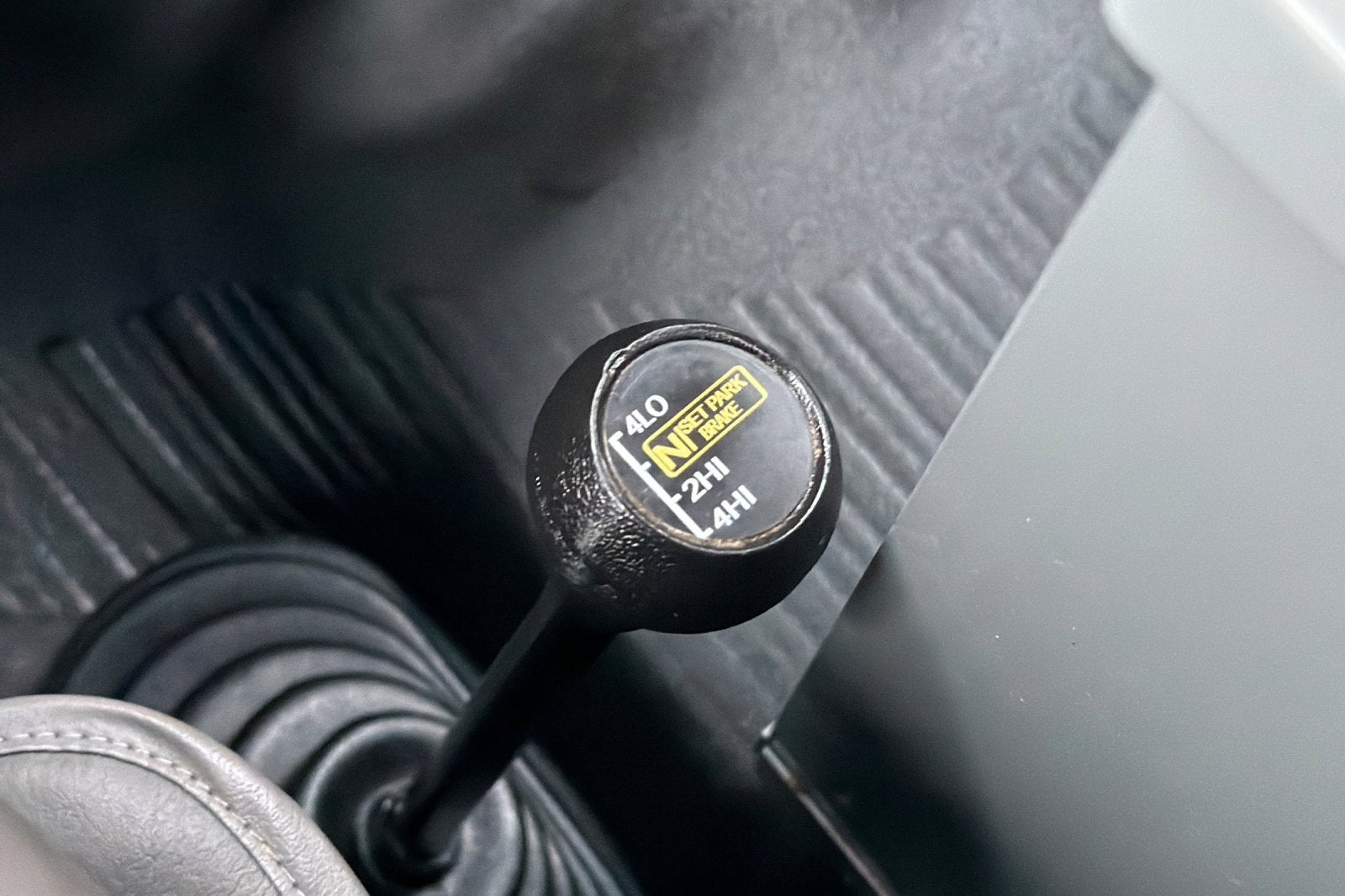 2017 Chevrolet Express Cargo 2500 2500 RWD 135"