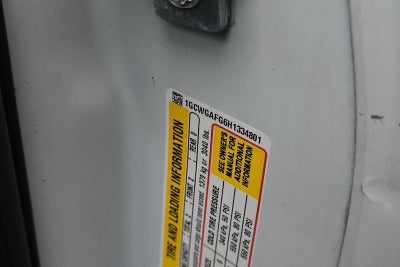 2017 Chevrolet Express Cargo 2500 2500 RWD 135"