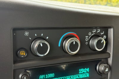 2017 Chevrolet Express Cargo 2500 2500 RWD 135"