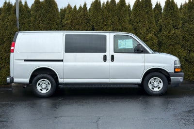 2017 Chevrolet Express Cargo 2500 2500 RWD 135"