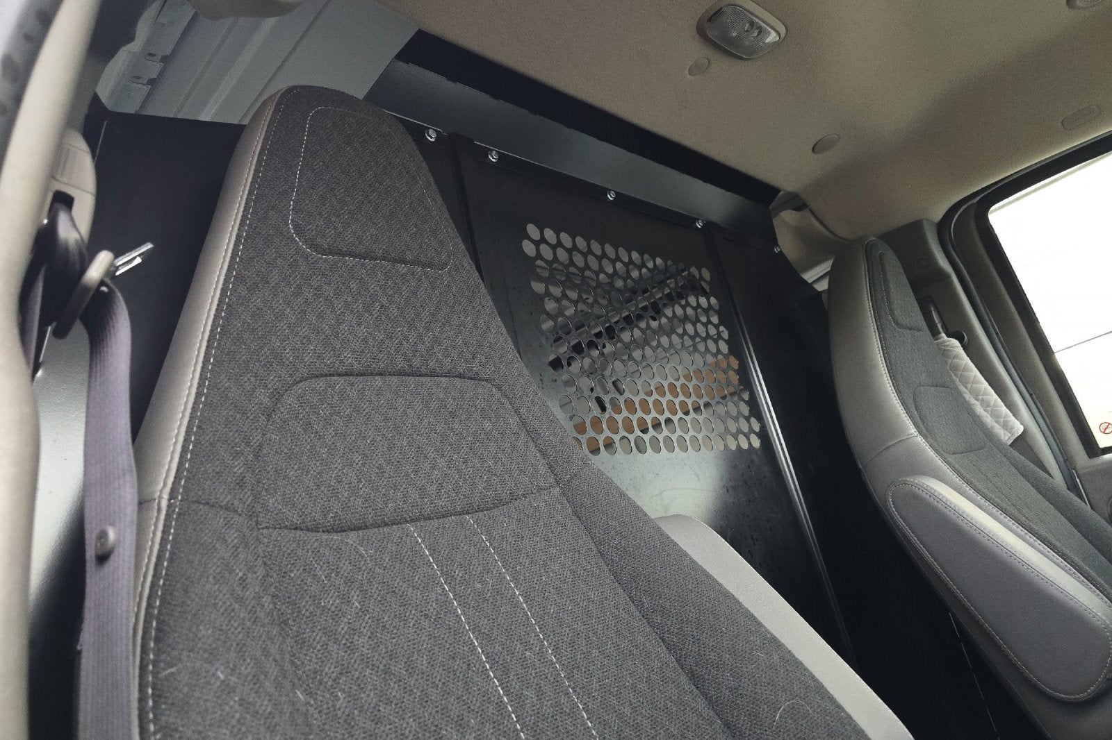 2024 Chevrolet Express Cargo 2500 WT