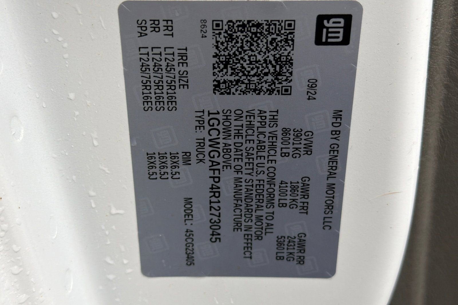 2024 Chevrolet Express Cargo 2500 WT