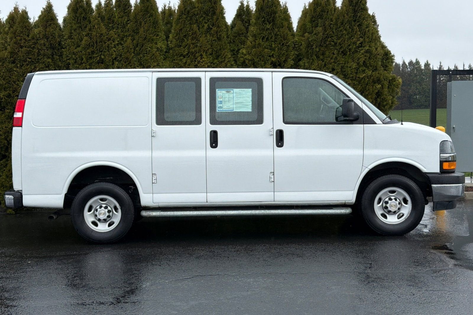 2024 Chevrolet Express Cargo 2500 WT