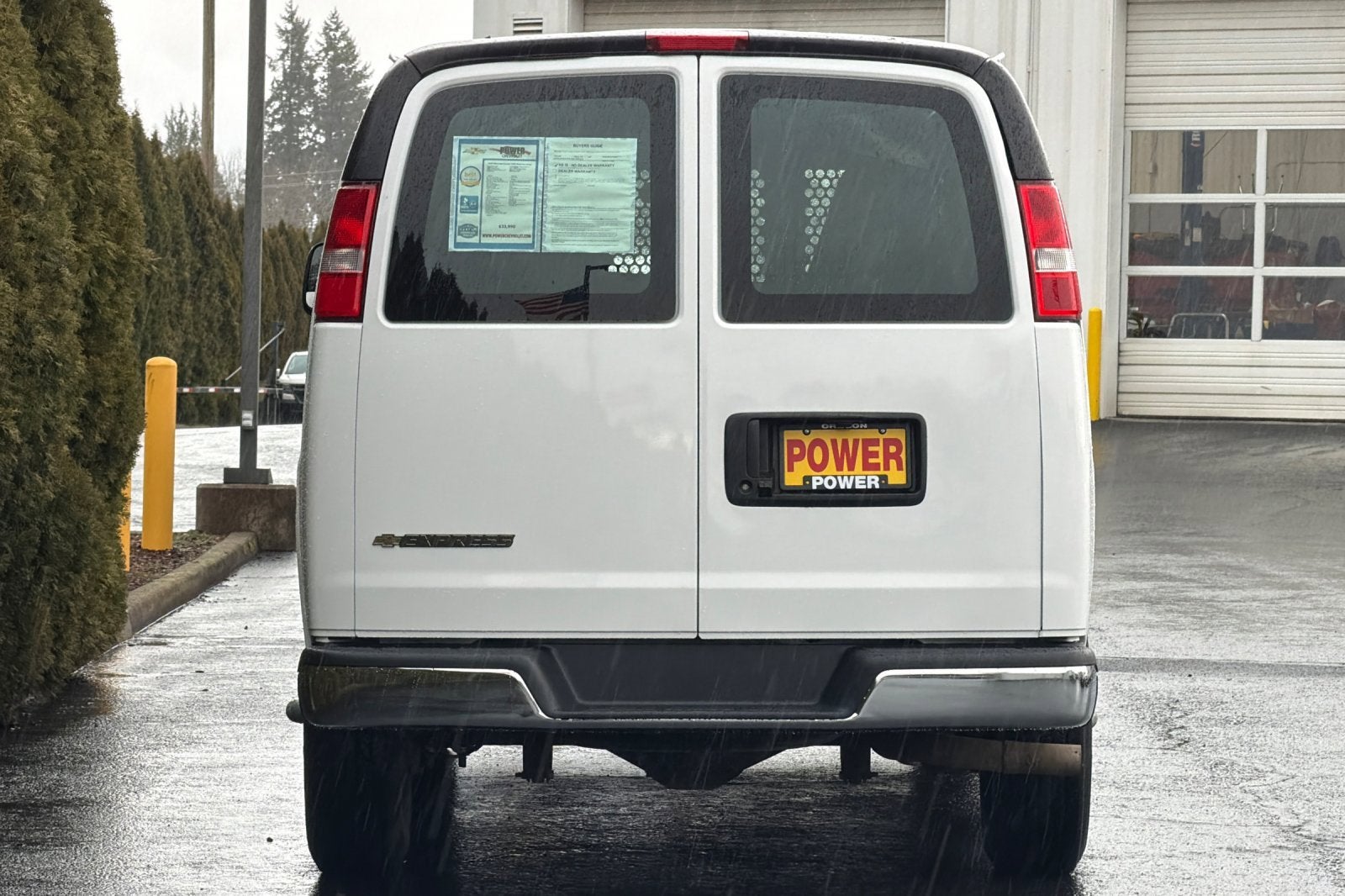 2024 Chevrolet Express Cargo 2500 WT